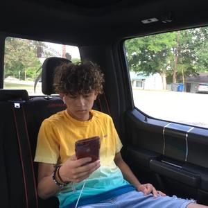 Meet your Posher, Christian